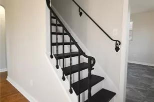 217 Oaklyn Rd, Bethel Park, PA 15102 - Photo 5