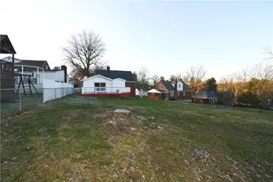 217 Oaklyn Rd, Bethel Park, PA 15102 - Photo 35