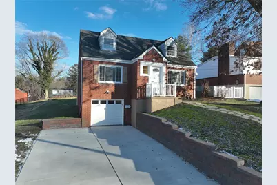 217 Oaklyn Rd, Bethel Park, PA 15102 - Photo 1