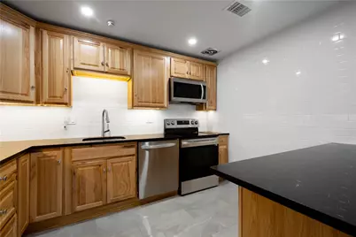 410 Abbeyville Rd #D, Bethel Park, PA 15228 - Photo 5