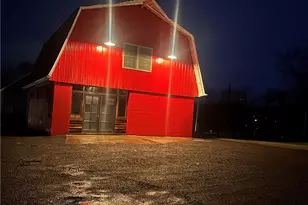 11 Clyde St, Wayne Township, PA 16117 - Photo 17