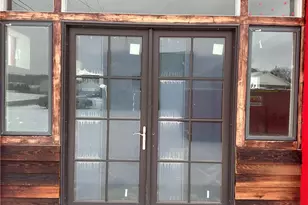 11 Clyde St, Wayne Township, PA 16117 - Photo 3