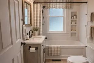 201 Fairway Ln, Penn Township, PA 16002 - Photo 17