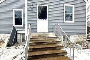 201 Fairway Ln, Penn Township, PA 16002 - Photo 23