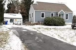 201 Fairway Ln, Penn Township, PA 16002 - Photo 33