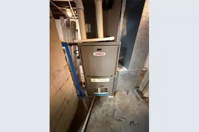 201 Fairway Ln, Penn Township, PA 16002 - Photo 21