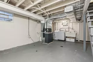 5843 Wilson Dr, Bethel Park, PA 15102 - Photo 23