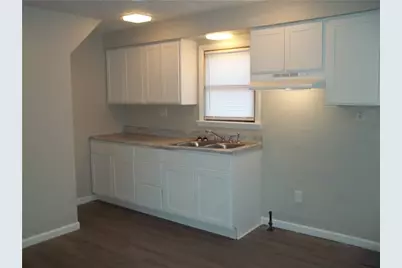 3840 Baytree St, Observatory Hill, PA 15214 - Photo 7