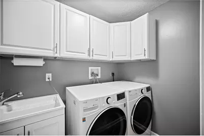 113 Commodore Drive, North Fayette, PA 15057 - Photo 11