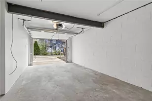 518 Hemlock Ct, Findlay Township, PA 15108 - Photo 27