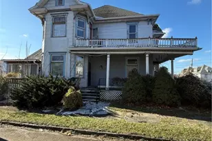 201 W Green St, Connellsville, PA 15425 - Photo 3