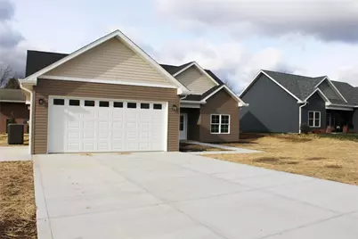 162 Edgewood Avenue, Hopewell Township, PA 15001 - Photo 3