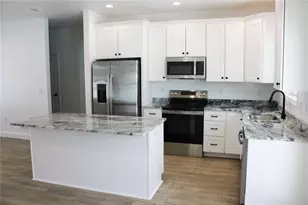 162 Edgewood Ave, Hopewell Township, PA 15001 - Photo 7