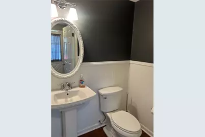 934 Lynwood Ct, Cranberry Township, PA 16066 - Photo 9