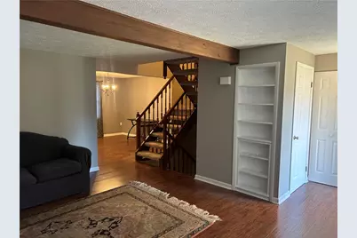 934 Lynwood Ct, Cranberry Township, PA 16066 - Photo 5