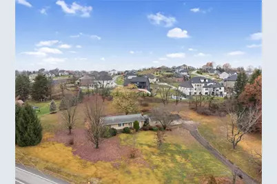 357 E McMurray Rd, Peters Township, PA 15317 - Photo 3