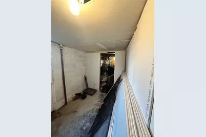 1116 Saint Clair St, Derry Township, PA 15650 - Photo 21