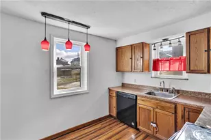 114 S 8th St, Youngwood, PA 15697 - Photo 13