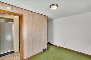 114 S 8th St, Youngwood, PA 15697 - Photo 17