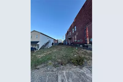 109 Washington Ave, Vandergrift, PA 15690 - Photo 3