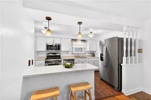 205 Hartle Rd, Pittsburgh, PA 15116 - Photo 13