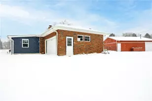 820 Greenville Rd, Coolspring Township, PA 16137 - Photo 3