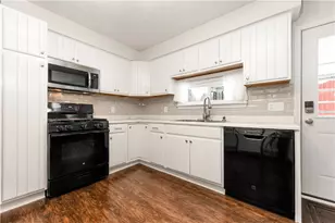 820 Greenville Rd, Coolspring Township, PA 16137 - Photo 11