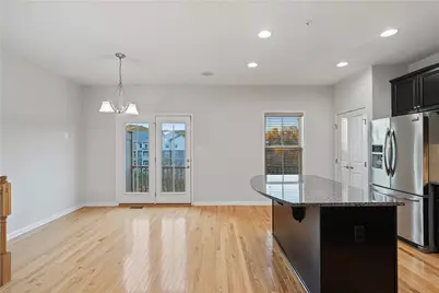 407 Fairmont Dr, Marshall, PA 15090 - Photo 7