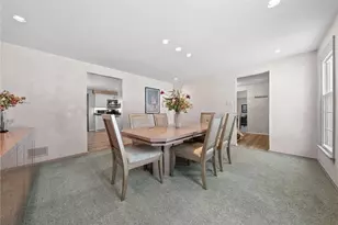 1756 Taper Dr, Pittsburgh, PA 15241 - Photo 11