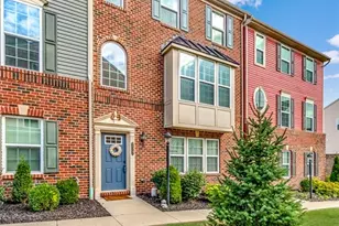 227 Thornapple Ln, Cranberry Township, PA 16066 - Photo 1