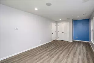 227 Thornapple Ln, Cranberry Township, PA 16066 - Photo 3