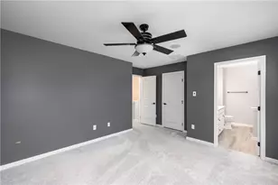 227 Thornapple Ln, Cranberry Township, PA 16066 - Photo 17