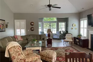 613 Old Glory Ln, Economy, PA 15042 - Photo 11