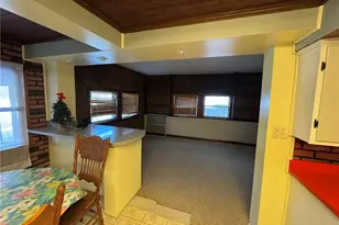 176 Silvis Farm Rd, Youngwood, PA 15601 - Photo 5