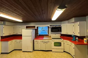 176 Silvis Farm Rd, Youngwood, PA 15601 - Photo 3