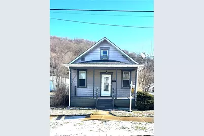 322 N Washington St, Evans City, PA 16033 - Photo 1
