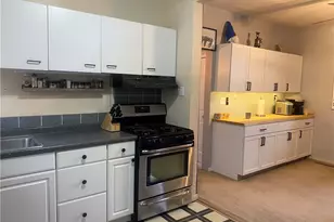 322 N Washington St, Evans City, PA 16033 - Photo 5