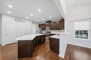 286 Buckingham Dr, Ohio Township, PA 15237 - Photo 11