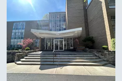 5100 5th Ave #301, Pittsburgh, PA 15232 - Photo 1