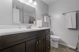 8470 Coventry Dr, Pittsburgh, PA 15101 - Photo 23