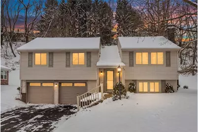 8470 Coventry Dr, Pittsburgh, PA 15101 - Photo 29