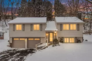 8470 Coventry Dr, Pittsburgh, PA 15101 - Photo 29