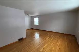 22 Adrian Ave, Pittsburgh, PA 15229 - Photo 5