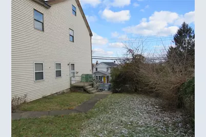 1216 Amanda St, Pittsburgh, PA 15210 - Photo 3