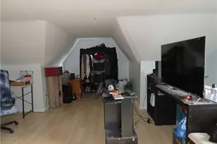 1216 Amanda St, Pittsburgh, PA 15210 - Photo 15