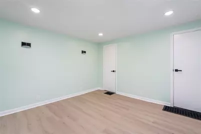 67 Ruth St, Pittsburgh, PA 15211 - Photo 7