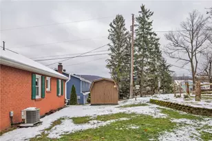 1062 Schultz Rd, Latrobe, PA 15650 - Photo 11