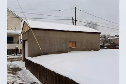 230 13th St, Ellwood City, PA 16117 - Photo 3