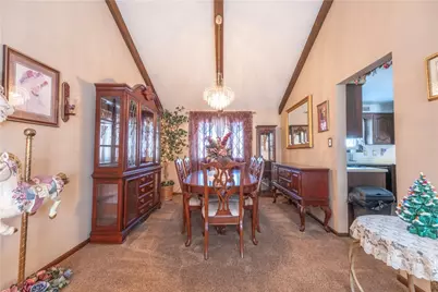 39 Adrian Dr, Hempfield Township, PA 15601 - Photo 9