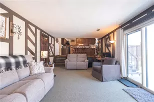 39 Adrian Dr, Hempfield Township, PA 15601 - Photo 15